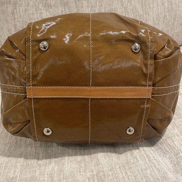 Tod's QUIET LUX Tote - Picture 3 of 17